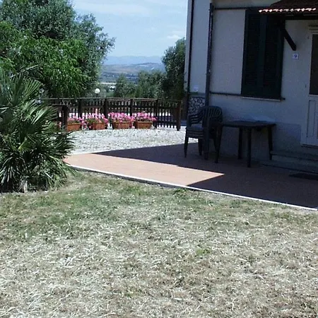 דירה Tenuta Di אלברזה