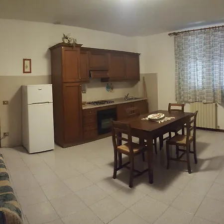 דירה Tenuta Di אלברזה